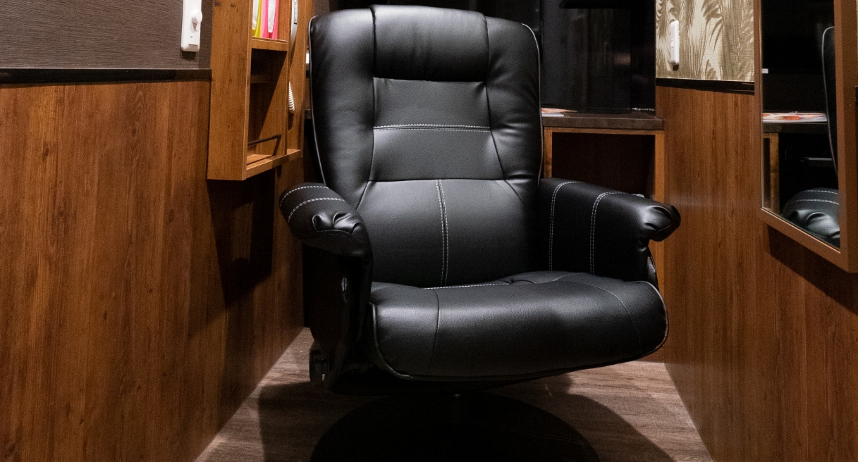 リクライニングチェア