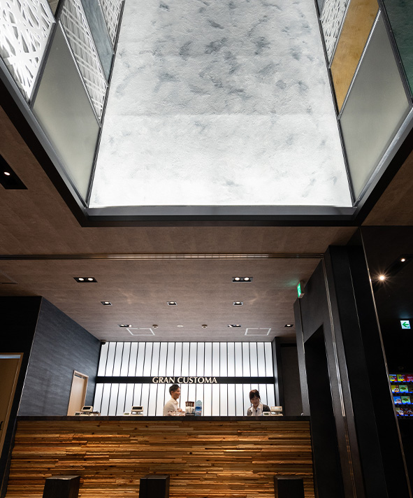 歌舞伎店内フロント前